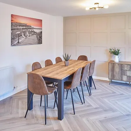 Host & - Redsky House Дом отдыха *