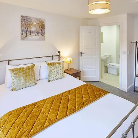 Дом отдыха Host & - Redsky House *