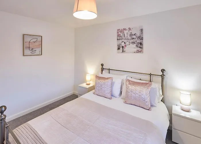 Host & - Redsky House * Whitby