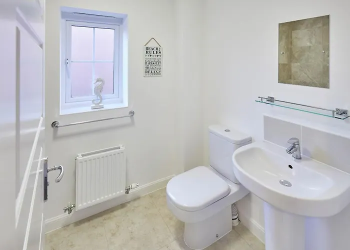 Host & - Redsky House