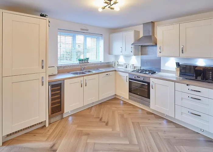 Host & - Redsky House * Whitby