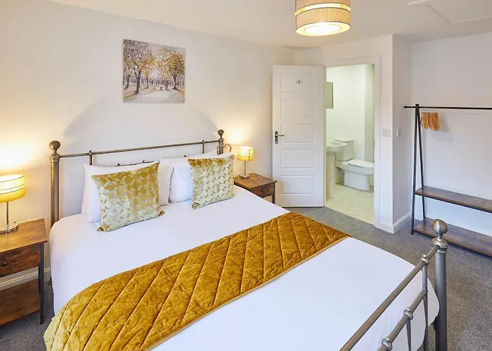 Hébergement de vacances Host & - Redsky House *